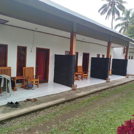 Tatasya Homestay Senaru Ngoại thất bức ảnh