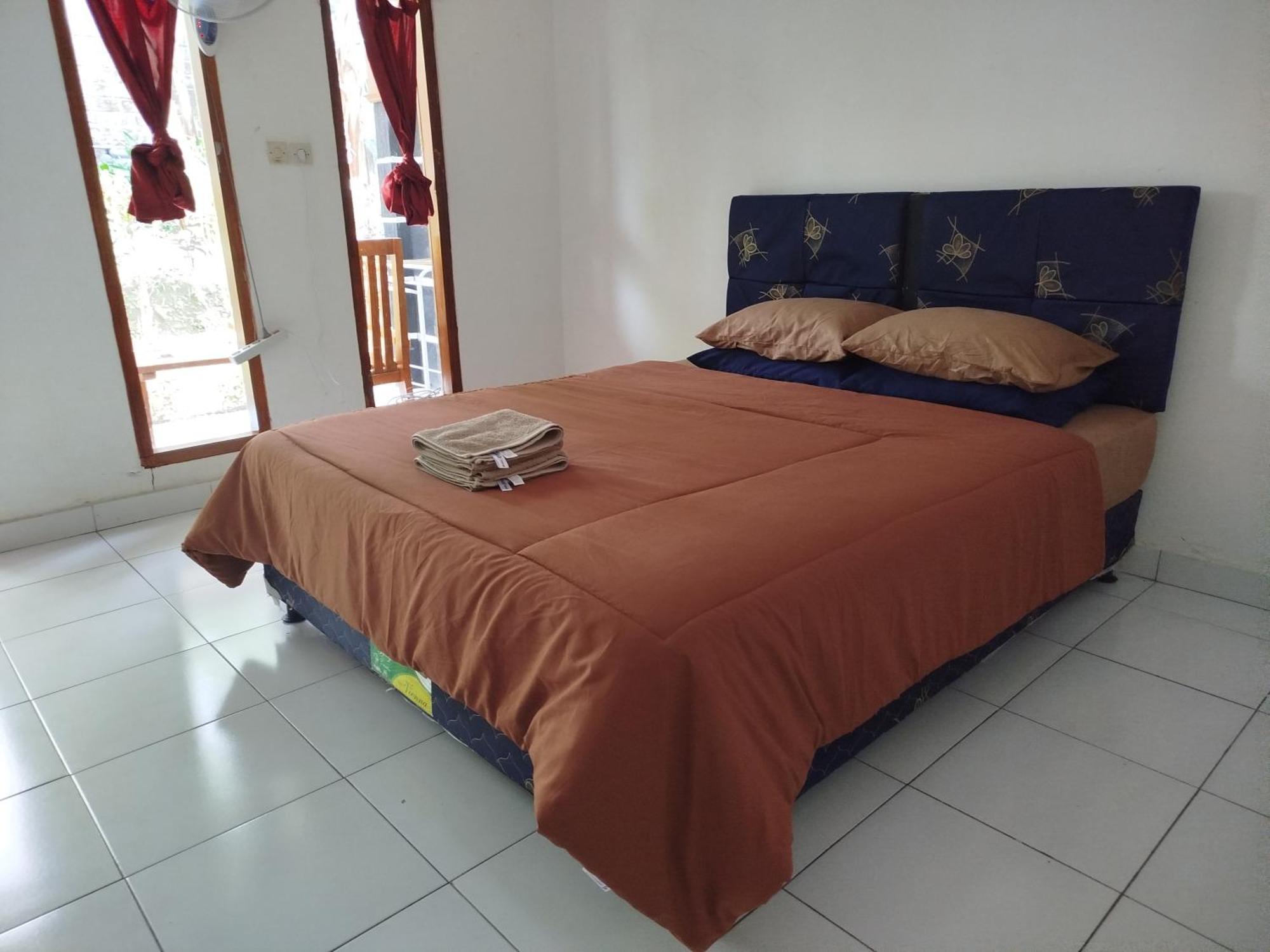 Tatasya Homestay Senaru Ngoại thất bức ảnh