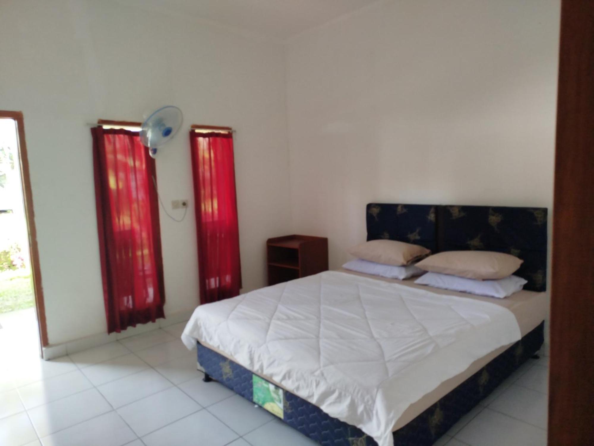 Tatasya Homestay Senaru Ngoại thất bức ảnh